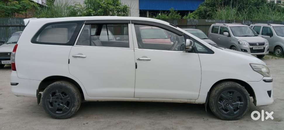 Toyota Innova 2.5 G (diesel) 7 Seater, 2011, Diesel