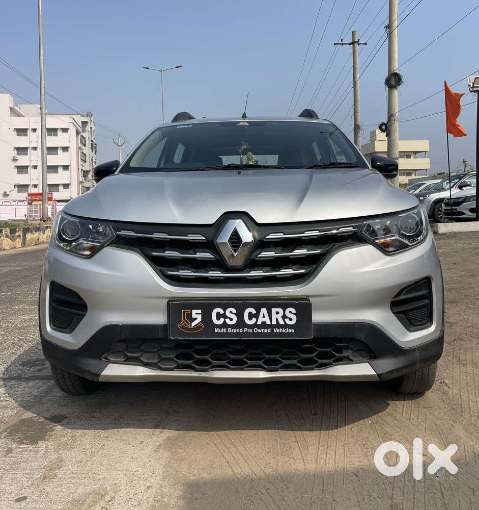 Renault Triber Rxt, 2023, Petrol