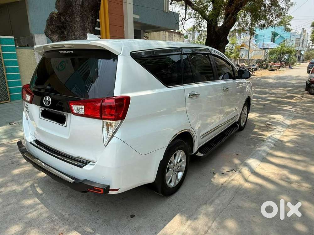 Toyota Innova Crysta 2023 Diesel Gx Well Maintained