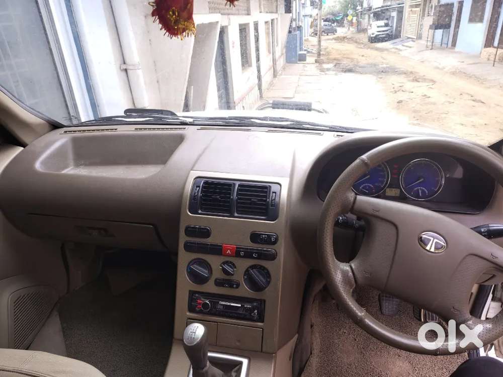 Tata Safari 2012