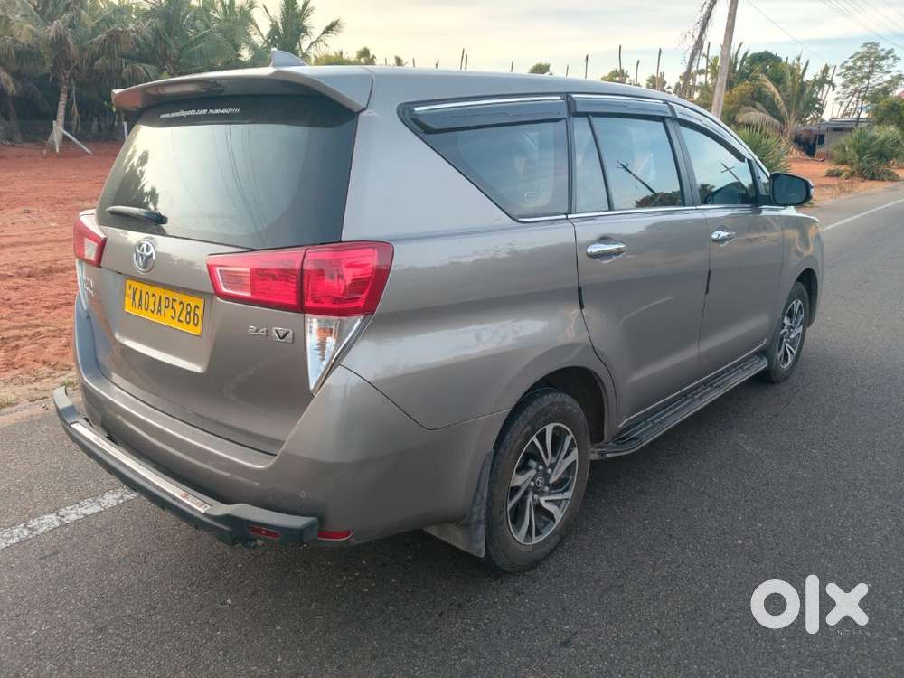 Toyota Innova Crysta 2025 Well Maintained And In Good Condition
