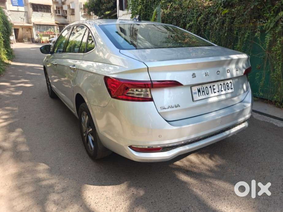 Skoda Slavia 1.0 Tsi Style, 2023, Petrol
