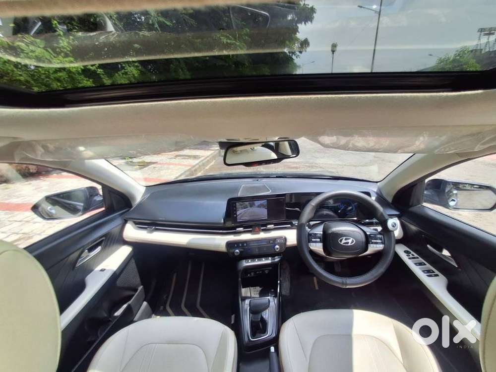 Hyundai Verna, 2023, Petrol