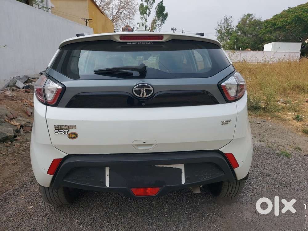 Tata Nexon 2018 Diesel 100000 Km Driven