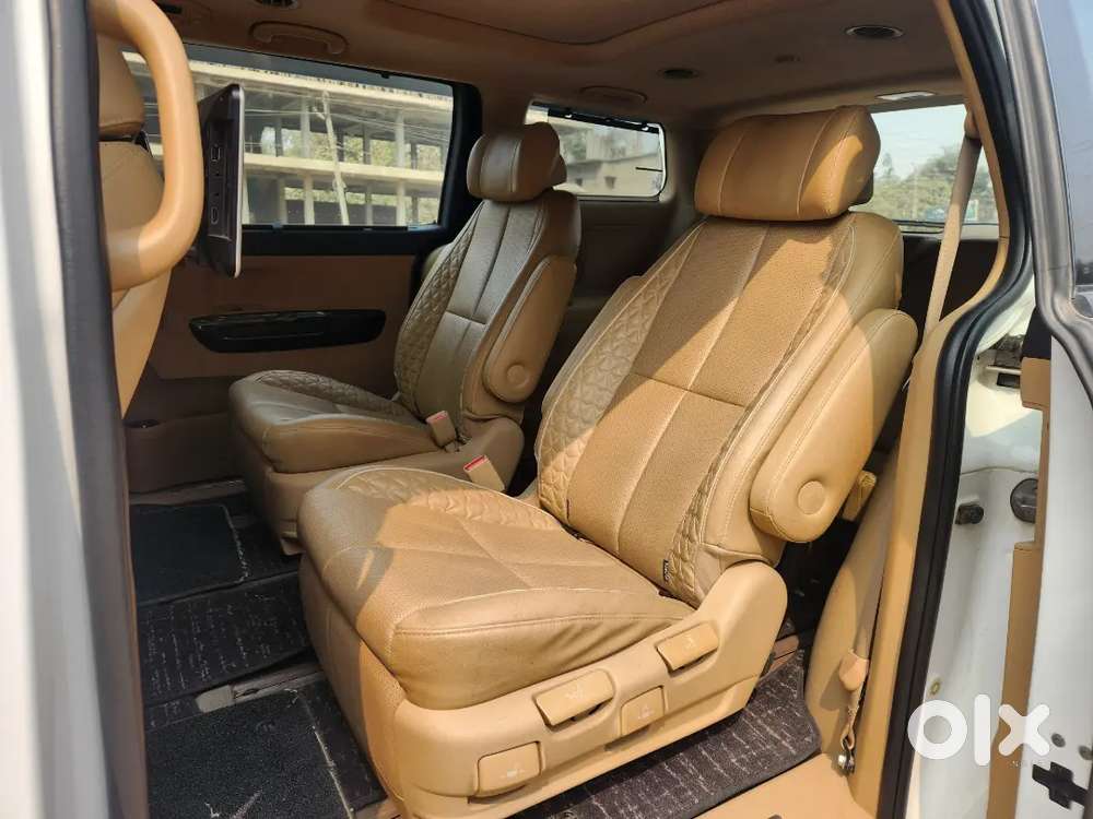 Kia Carnival Limousine Plus 2022 Diesel 51000 Km Driven