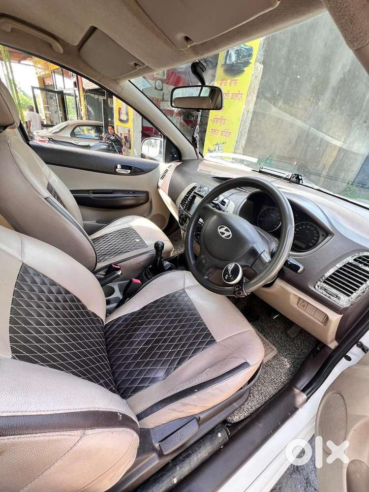 Hyundai I20 2009 Petrol Well Maintained