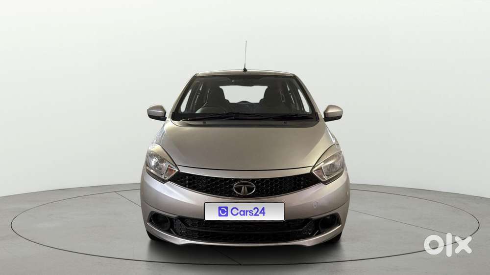 Tata Tiago 1.2 Revotron Xt, 2016, Petrol