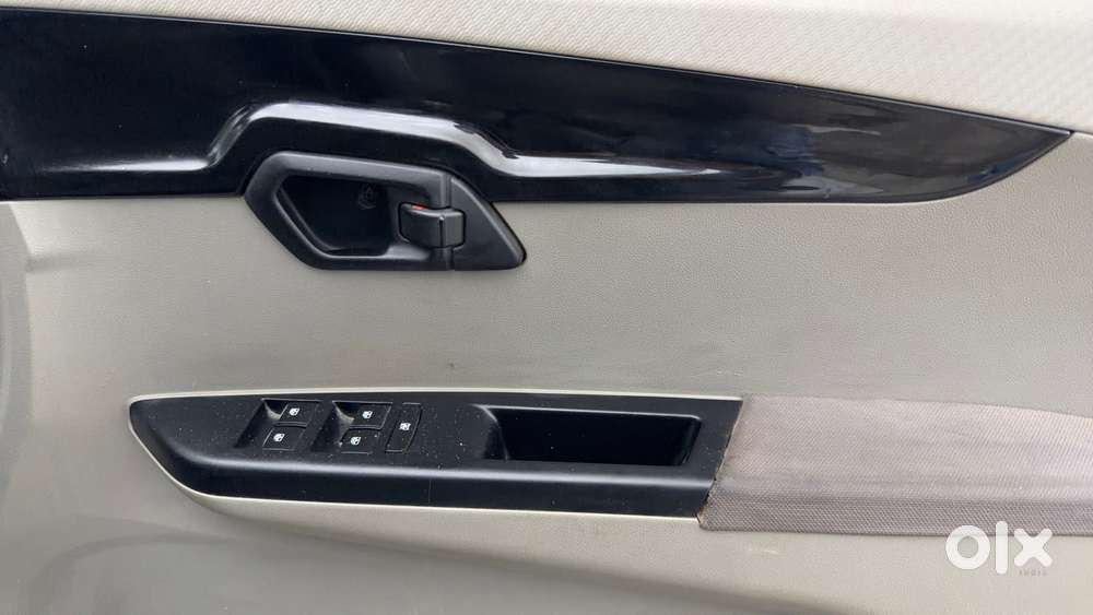 Mahindra Kuv 100 Mfalcon G80 K8, 2016, Petrol