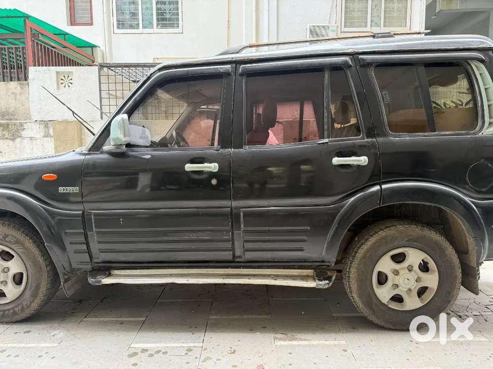 Mahindra Scorpio 2004