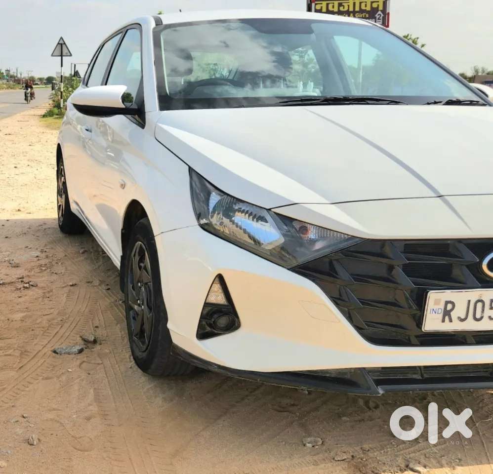 Hyundai I20 Magna 1.2 Mt, 2023, Petrol