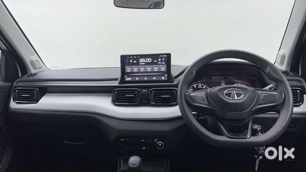 Tata Punch Pure, 2023, Petrol