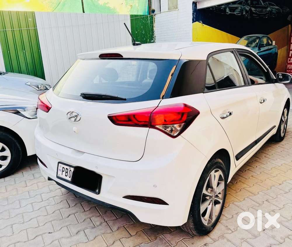 Hyundai New I20 1.2 Asta Mt Dual Tone, 2017, Diesel