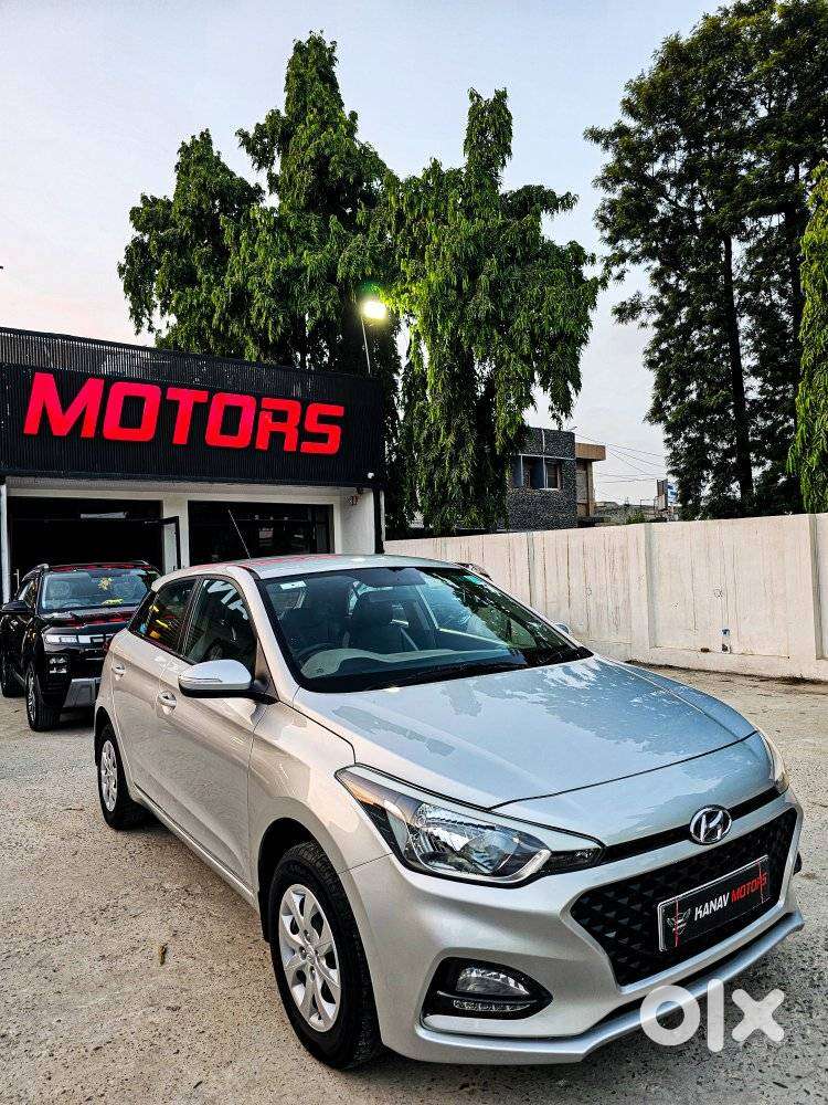 Hyundai I20 Sportz 1.2 Bs-iv, 2018, Petrol