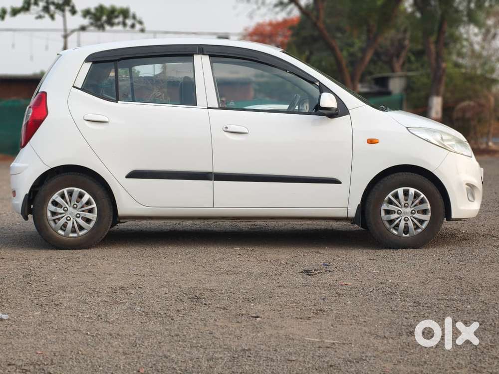 Hyundai I10 Sportz, 2014, Petrol