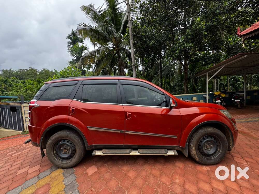 Mahindra Xuv500 2016 photo 3