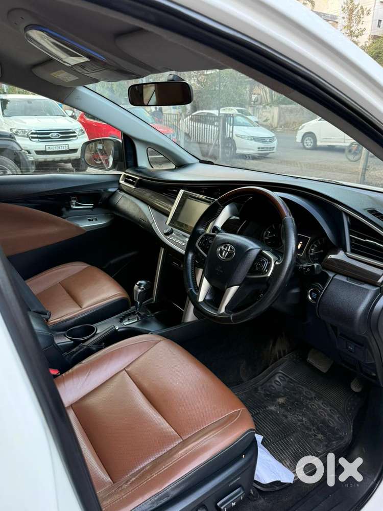 Toyota Innova Crysta 2.8z Automatic, 2019, Diesel