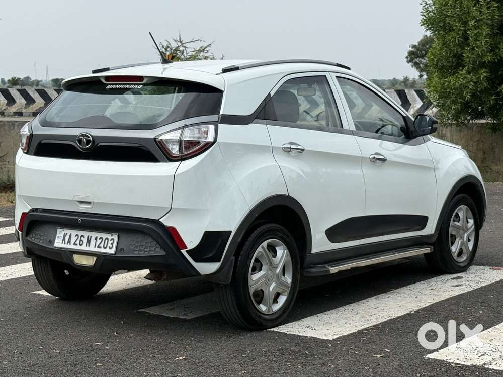Tata Nexon 1.5 Revotorq Xm (s), 2019, Diesel