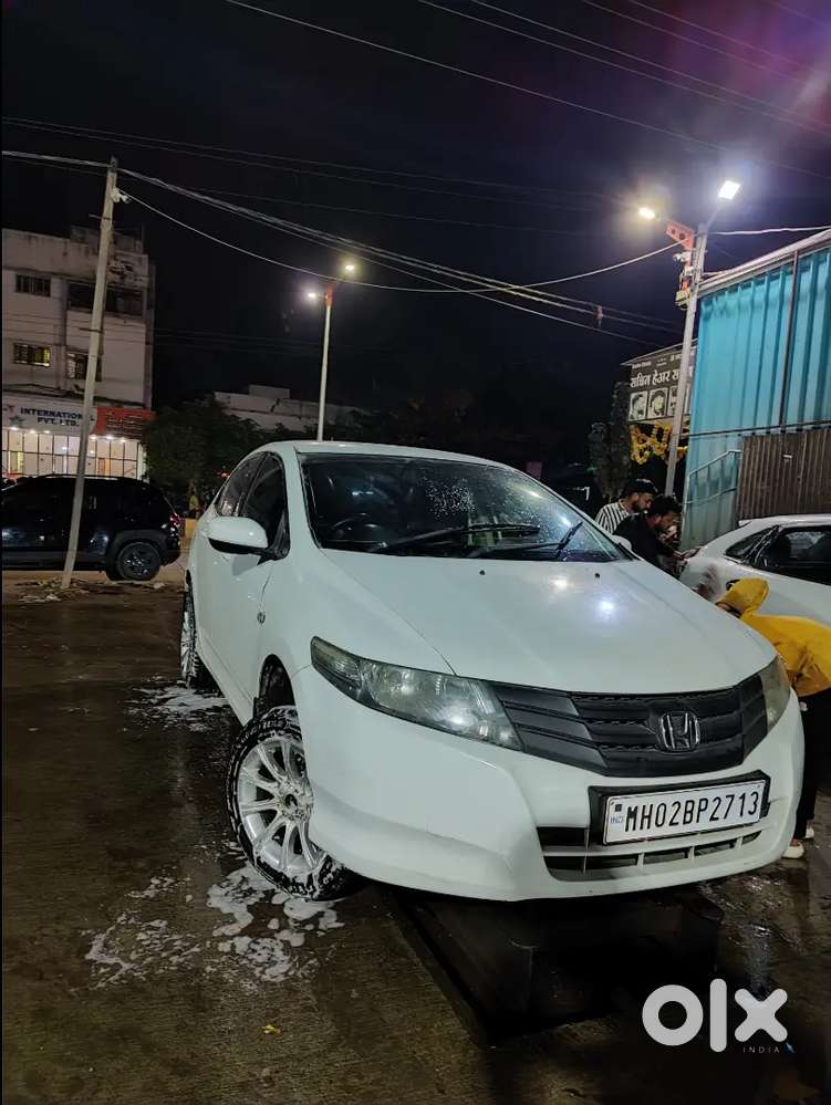 Honda City 
I-v Tec