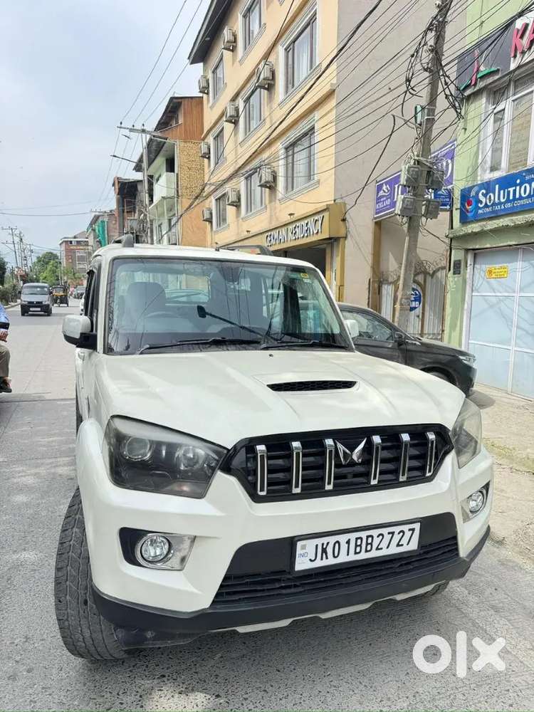 Mahindra Scorpio 2018 Diesel 68000 Km Driven