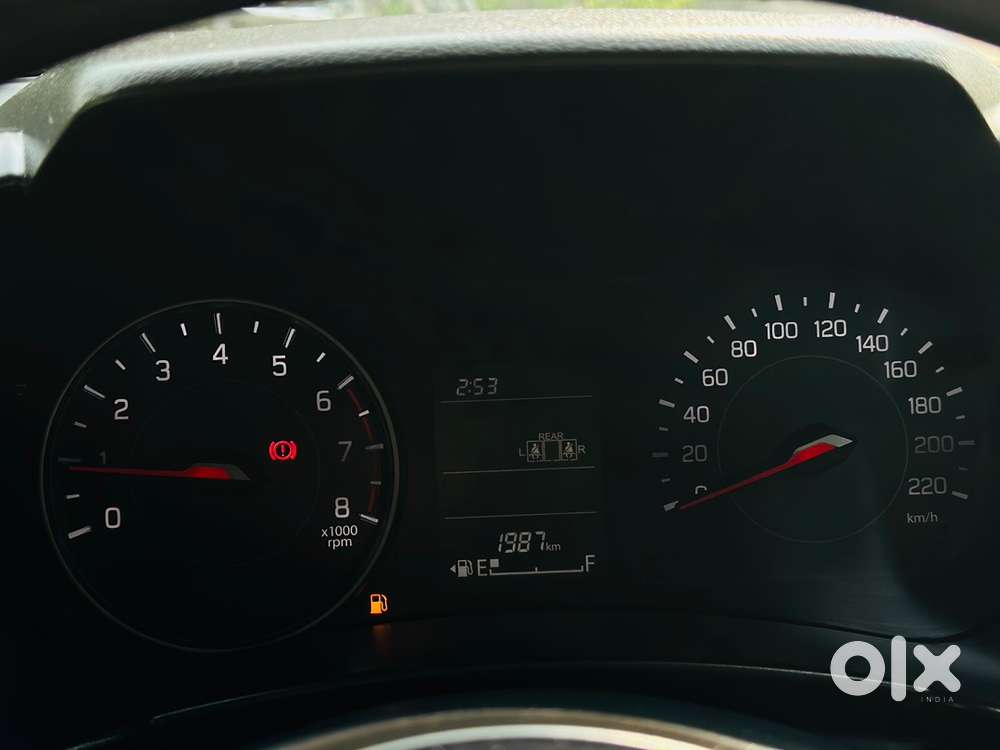 Maruti Suzuki Swift Petrol 2026