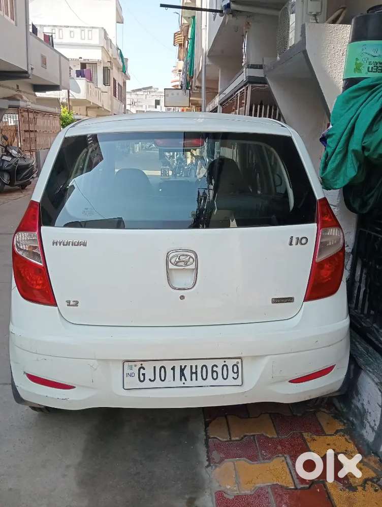 Hyundai I10 2011 Cng  Well Maintained