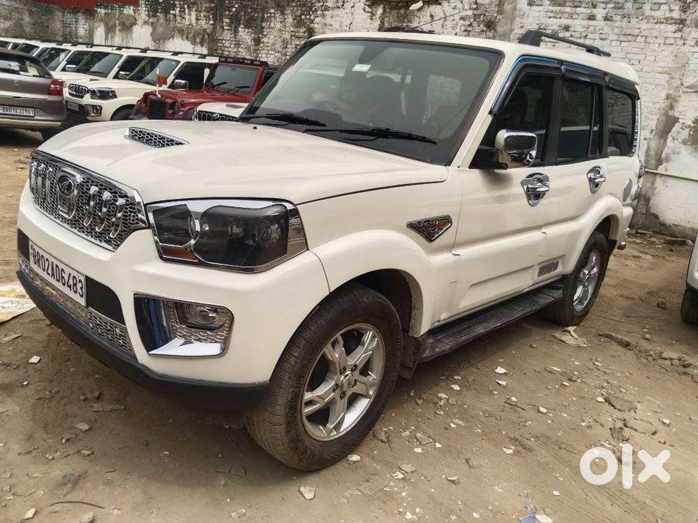 Mahindra Scorpio S10, 2016, Diesel