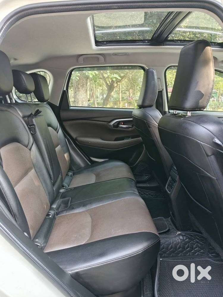 Toyota Urban Cruiser Hyryder 1.5 V Hybrid, 2023, Petrol