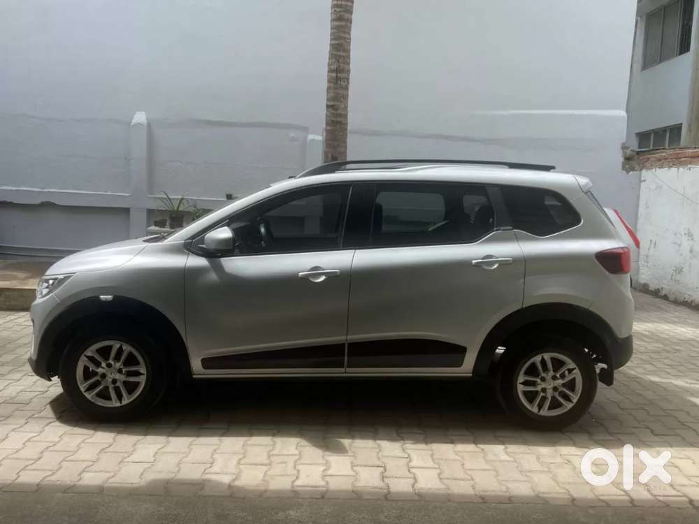 Renault Triber Rxt, 2019, Petrol