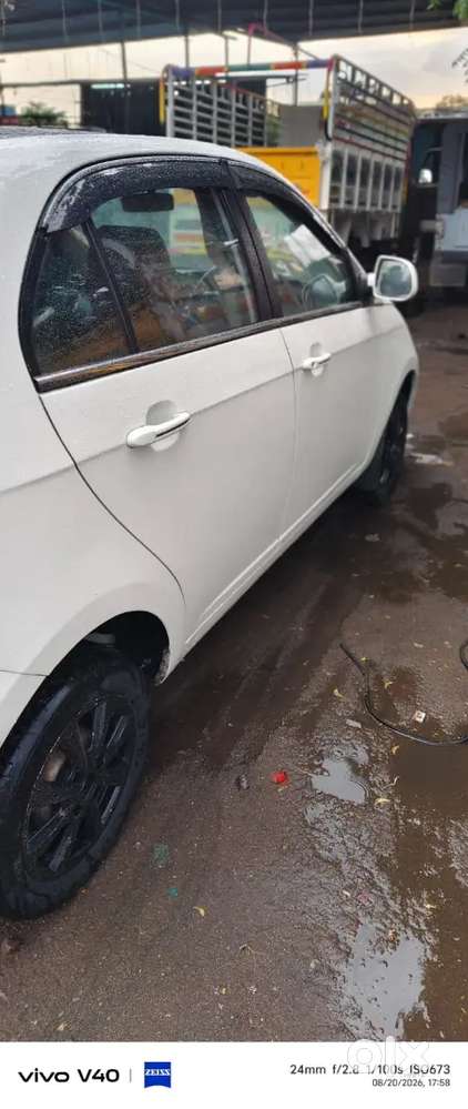 Tata Vista Tech Ls 2014
