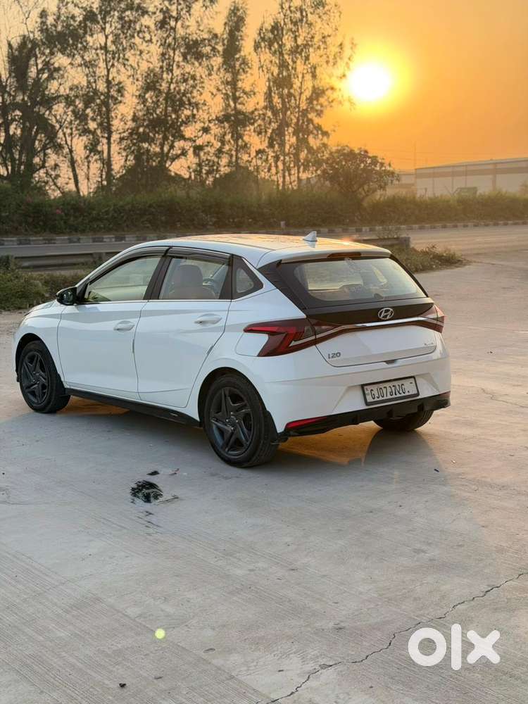 Hyundai I20 1.2 Spotz, 2022, Cng & Hybrids