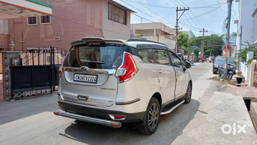 Mahindra Marazzo M8, 2020, Diesel