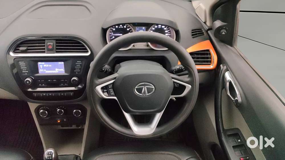 Tata Tiago 1.2 Revotron Xz, 2017, Petrol