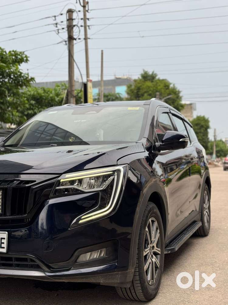 Mahindra Xuv700 2.2 Ax 7 Diesel Mt Luxury Pack Str, 2022, Diesel