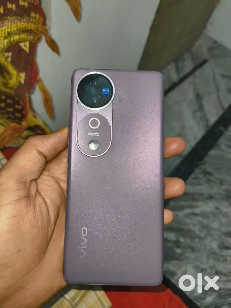 Vivo v40 8 256 bill box sab orignl