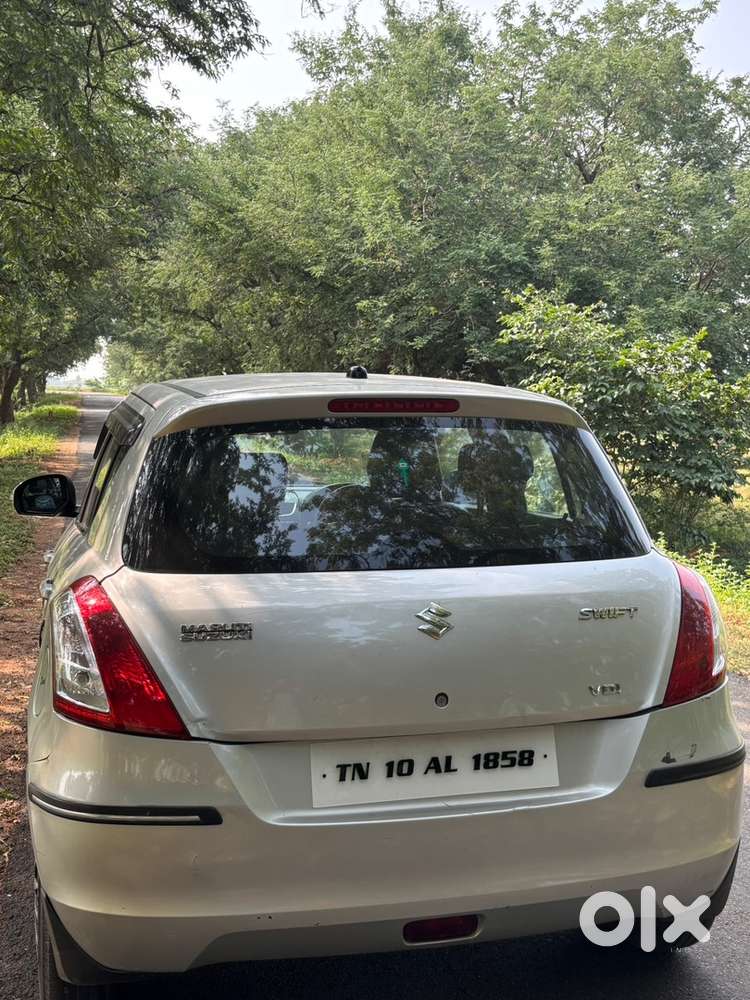 Maruti Suzuki Swift 2012 Diesel 112000 Km Driven