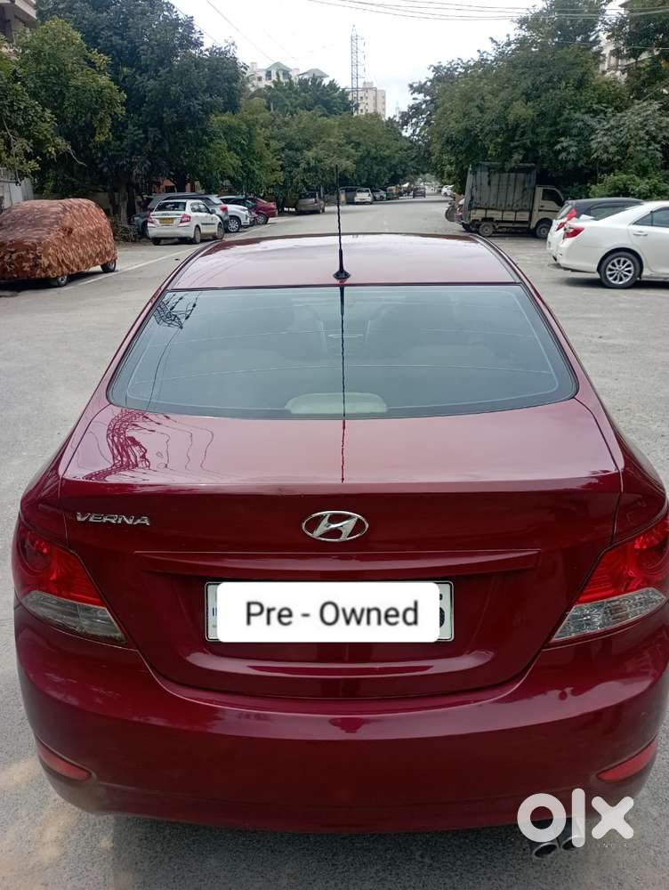 Hyundai Verna 1.4 Vtvt Gl, 2014, Petrol