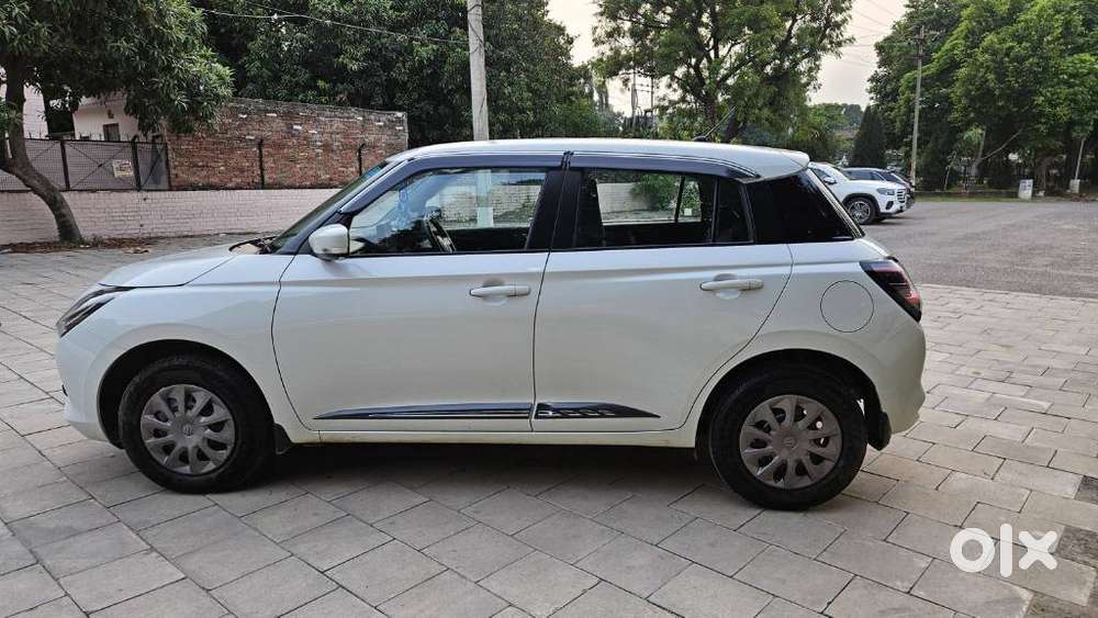 Maruti Suzuki Swift 1.2 Vxi (o), 2026, Petrol