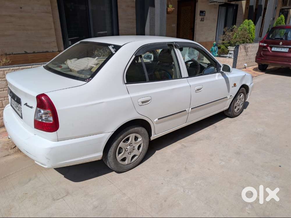 Car Hyundai Accent Gle, Petrol, 2011 On Sale