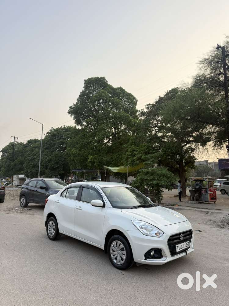 Maruti Suzuki Swift Dzire 1.3 Vxi, 2023, Petrol