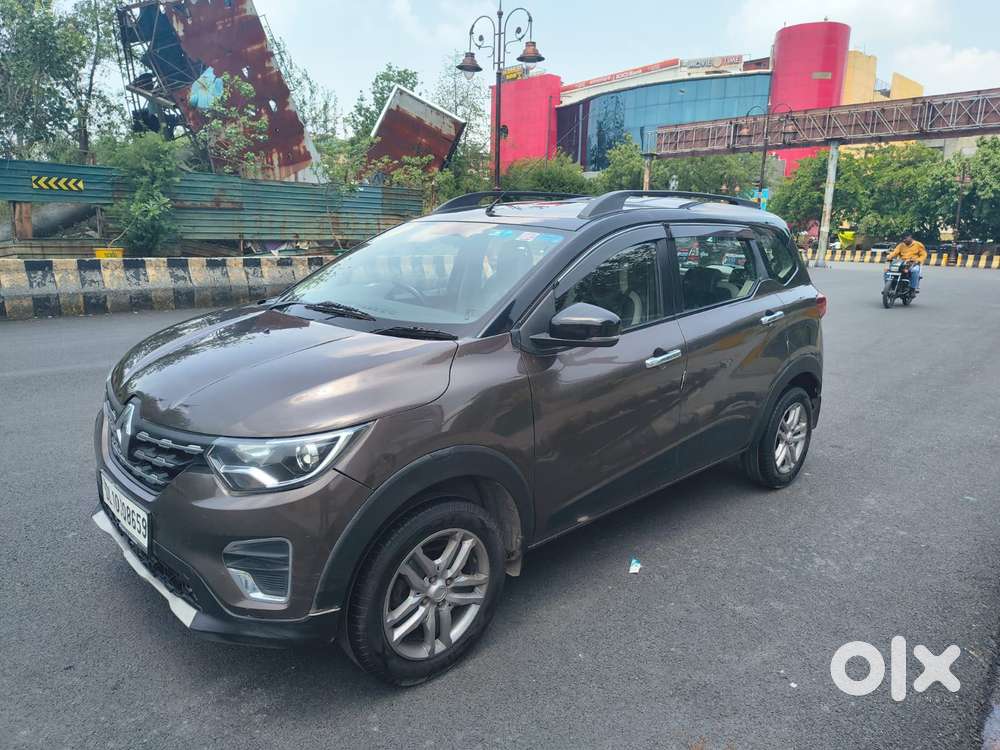 Renault Triber Rxz, 2021, Petrol