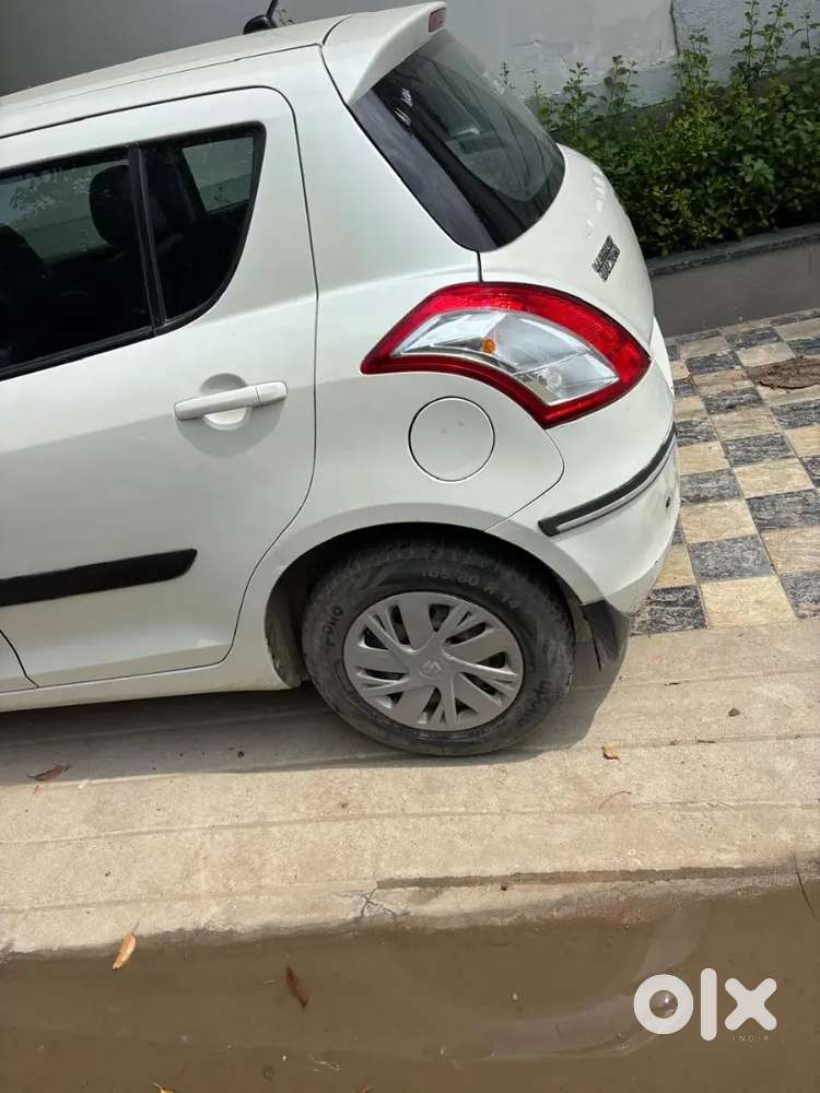 Maruti Suzuki Swift 2015