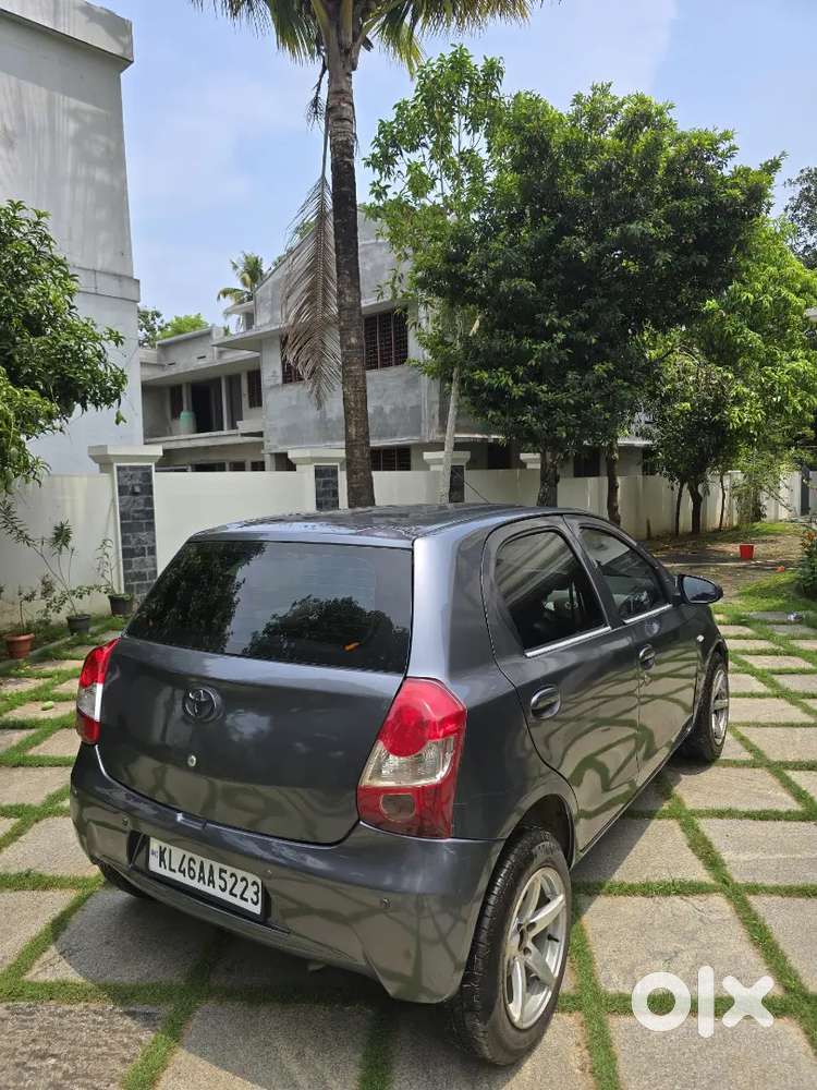 Toyota Etios Liva 2015 Diesel 185000 Km Driven