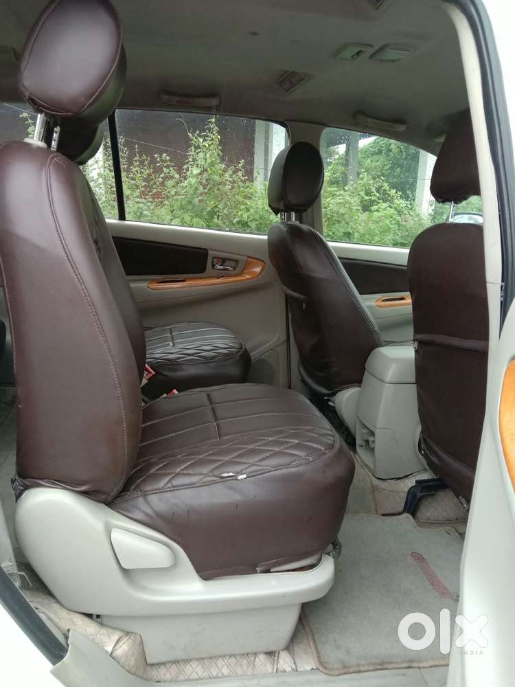 Toyota Innova 2.5 Vx 8 Str, 2012, Diesel
