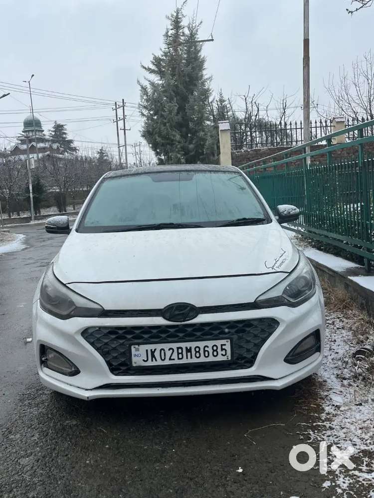 Hyundai Elite Sportz I20 2015 Diesel Well Maintained