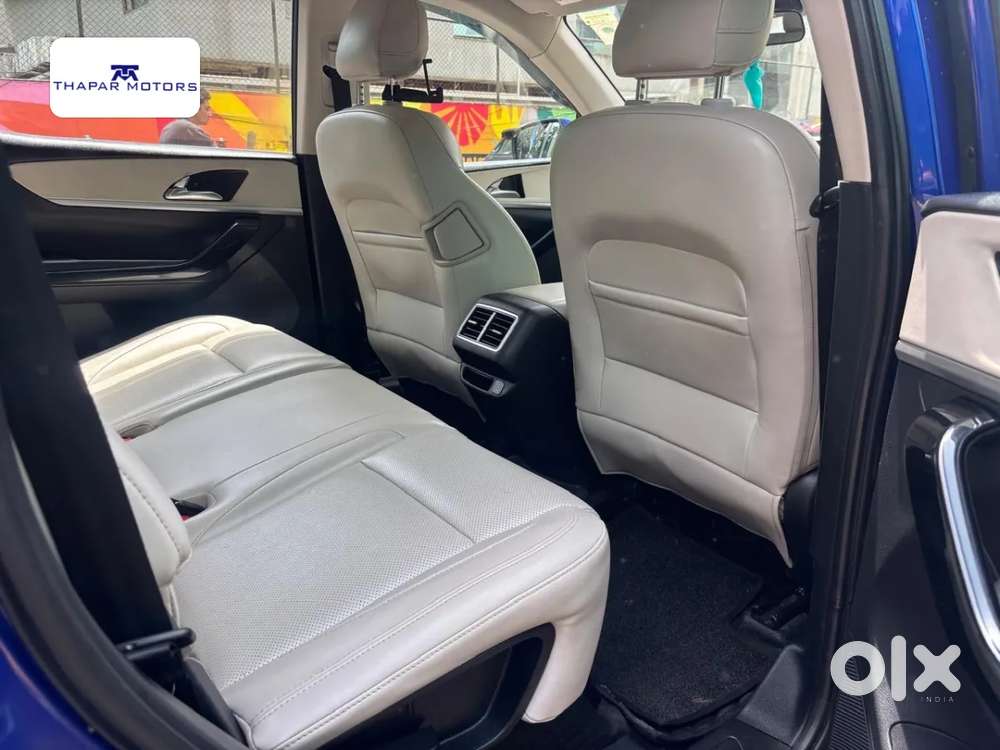 Mahindra Xuv700 2.2 Ax 7 Diesel At Str, 2022, Diesel