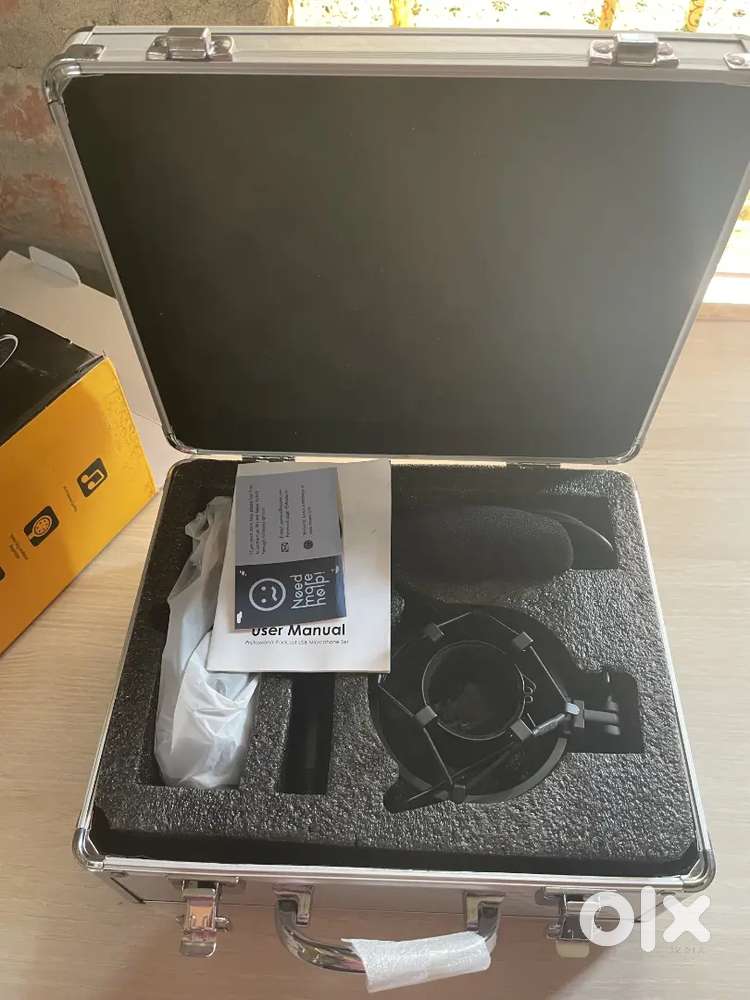 Maono Microphone (Brand new condition)