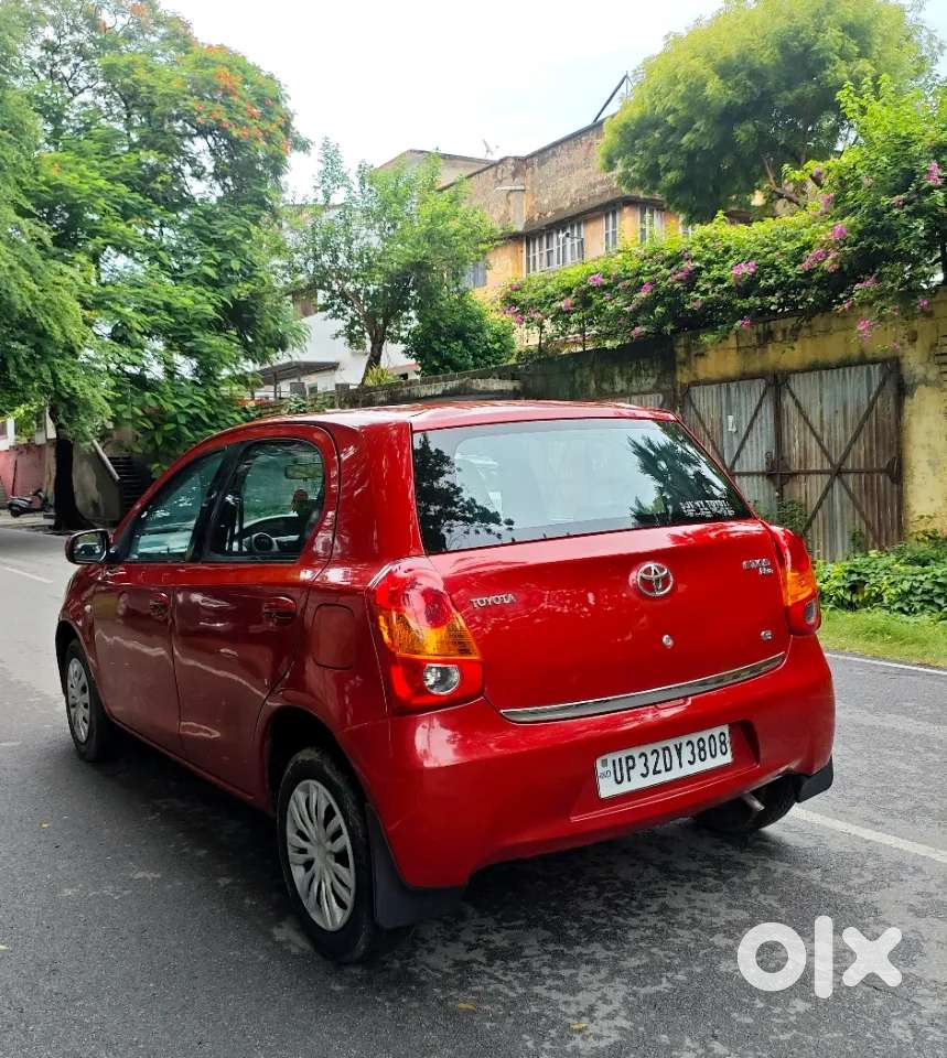 Toyota Etios Liva V, 2011, Petrol