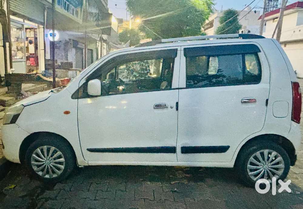 Maruti Suzuki Wagon R 1.0 2013 Petrol Well Maintained
