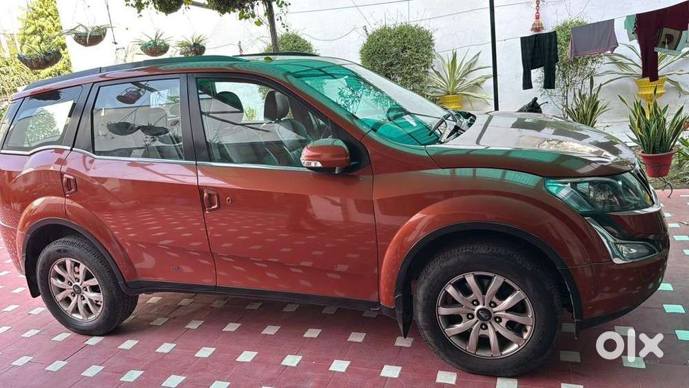 Mahindraxuv500 W10 2015 Diesel Well Maintained
