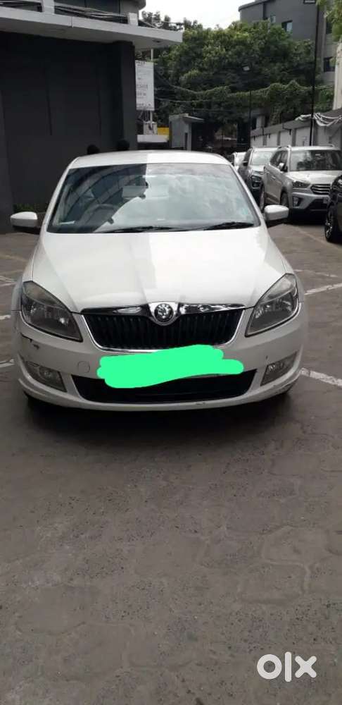 Og Skoda Rapid 1.6 Petrol Top End Model